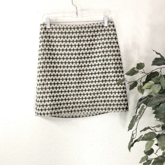 NWT PETITE Loft Outlets Sparkly Pattern Skirt - Picture 1 of 6